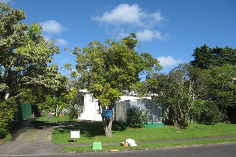 Photo of property in 2/9 Okareka Place, Pakuranga Heights, Auckland, 2010