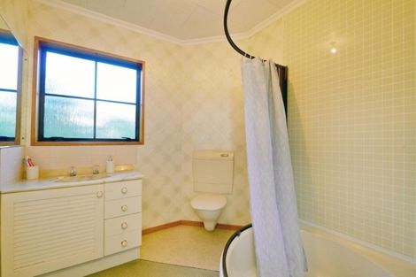 Photo of property in 15 Eagle Street, Saint Leonards, Dunedin, 9022