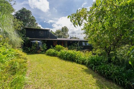 Photo of property in 24 Cross Street, Raglan, 3225