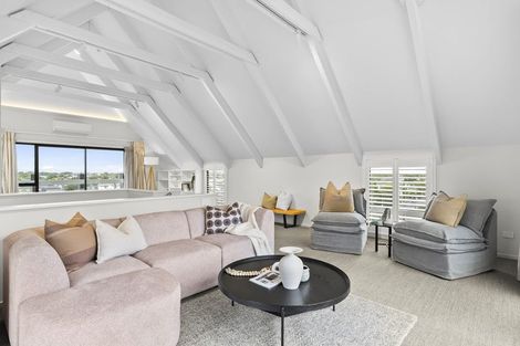 Photo of property in 602/18 Carlton Mill Road, Merivale, Christchurch, 8014