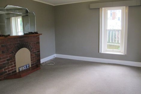 Photo of property in 2 Bruce Street, Roslyn, Dunedin, 9011