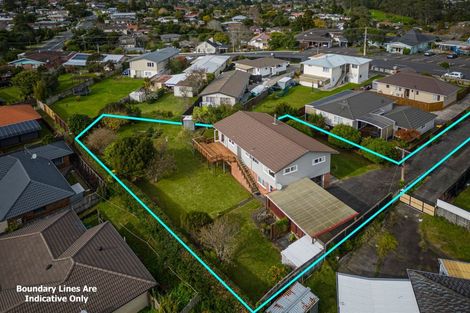 Photo of property in 175 Waimumu Road, Massey, Auckland, 0614