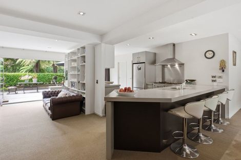 Photo of property in 19 Okareka Loop Road, Lake Okareka, Rotorua, 3076