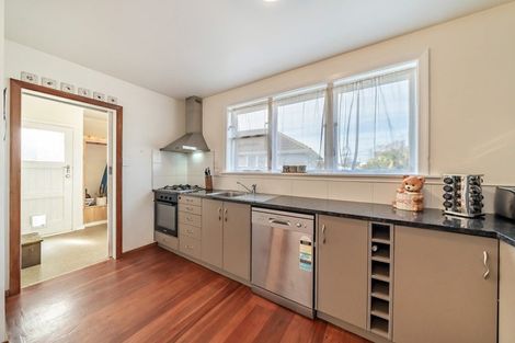 Photo of property in 18 Sheridan Crescent, Trentham, Upper Hutt, 5018