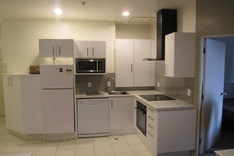 Photo of property in Terrace Tower Apartments, 1e/126 The Terrace, Wellington Central, Wellington, 6011