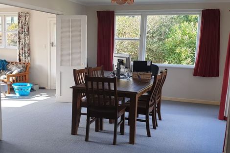 Photo of property in 39 Redwood Avenue, Tawa, Wellington, 5028