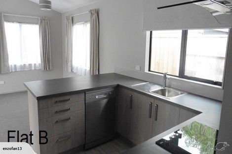 Photo of property in 28 Gloucester Street, Silverstream, Upper Hutt, 5019