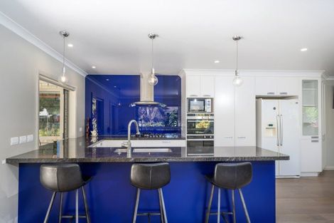 Photo of property in 79 Robinson Road, Whitianga, 3510