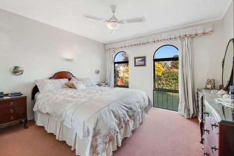 Photo of property in 5 Edgewater Grove, Orewa, 0931