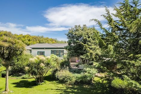 Photo of property in 191 Swamp Road, Te Horo, Otaki, 5581