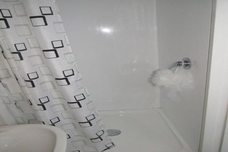 Photo of property in Urbane Apartments, 47/29 Webb Street, Mount Cook, Wellington, 6011