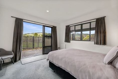 Photo of property in 141 Lisland Drive, Kinloch, Taupo, 3377