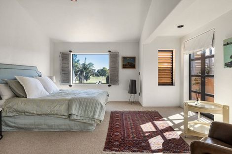 Photo of property in 214 Oceanbeach Road, Mount Maunganui, 3116