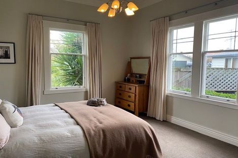 Photo of property in 17a Arataki Road, Havelock North, 4130