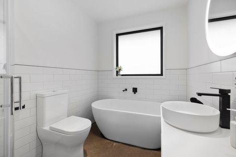 Photo of property in 15 Hayward Place, Ohauiti, Tauranga, 3112