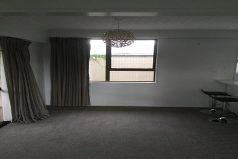 Photo of property in 4 Corfe Street, Ilam, Christchurch, 8041