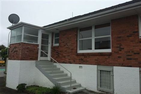 Photo of property in 1/28 Esmonde Road, Takapuna, Auckland, 0622