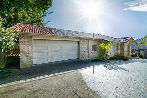 Photo of property in 345a Triangle Road, Massey, Auckland, 0614