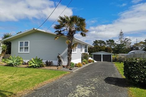 Photo of property in 45 Marsden Point Road, Ruakaka, 0116