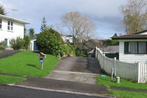 Photo of property in 50 Robbies Road, Shelly Park, Auckland, 2014