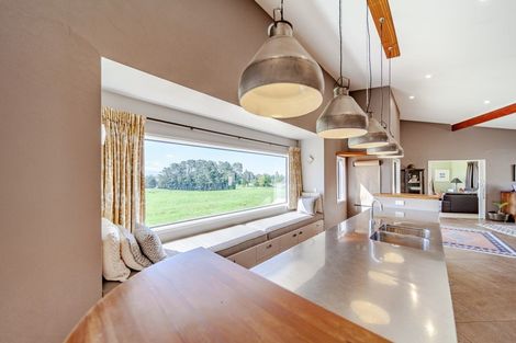 Photo of property in 239 Maharakeke Road, Waipukurau, 4281