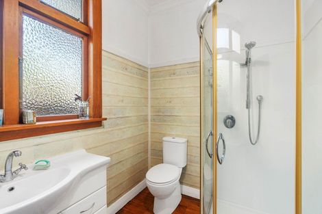 Photo of property in 182 High Street North, Carterton, 5713