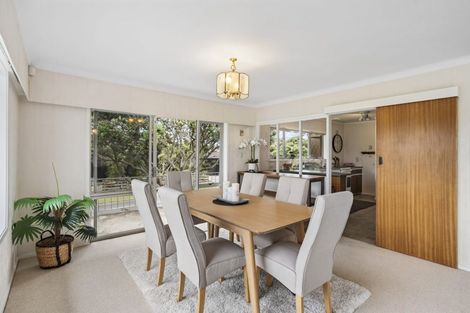 Photo of property in 91a Kiwi Esplanade, Mangere Bridge, Auckland, 2022