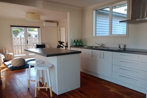 Photo of property in 299b High Street South, Carterton, 5713