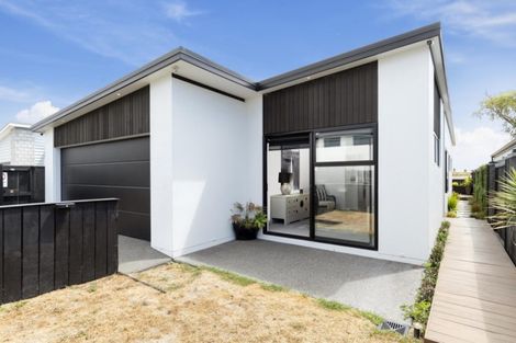 Photo of property in 34 Franks Way, Papamoa Beach, Papamoa, 3118