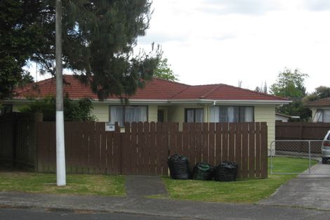 Photo of property in 16 Selago Place, Manurewa, Auckland, 2102