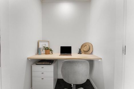 Photo of property in 407 Devon Street West, Lynmouth, New Plymouth, 4310