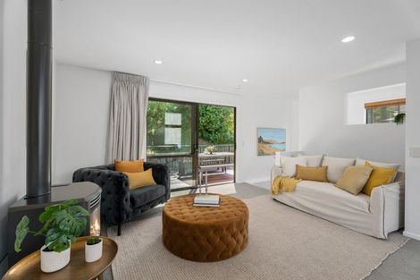 Photo of property in Arno Apartment, 6/8 Mckerrow Place, Sunshine Bay, Queenstown, 9300