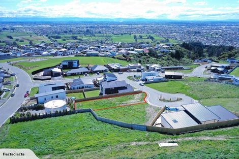 Photo of property in 6 Millbeck Place, Westmorland, Christchurch, 8025