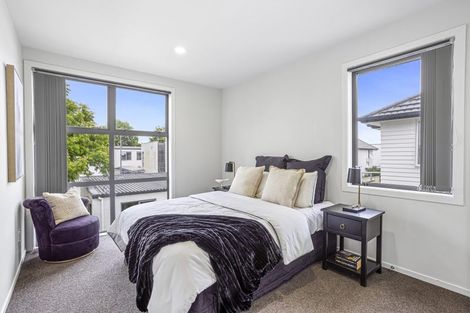 Photo of property in 202 Porchester Road, Takanini, 2112