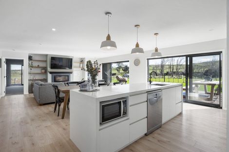 Photo of property in 336 Valley Road, Colyton, 4775