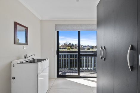 Photo of property in 47 George Street, Rotherham, 7379