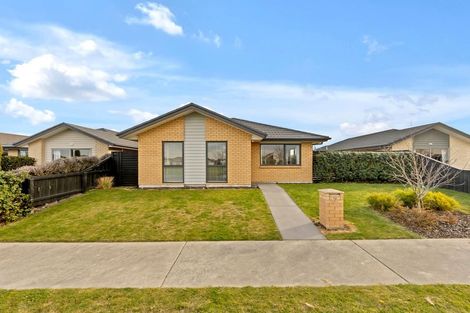 Photo of property in 12 Wallingford Crescent, Rolleston, 7615