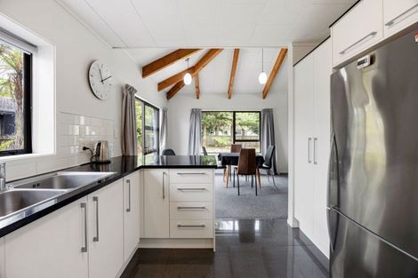 Photo of property in 16 Woodland Drive, Flagstaff, Hamilton, 3210