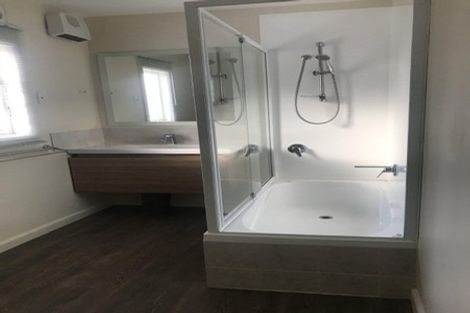 Photo of property in 20 Barnes Road, Redwood, Christchurch, 8051