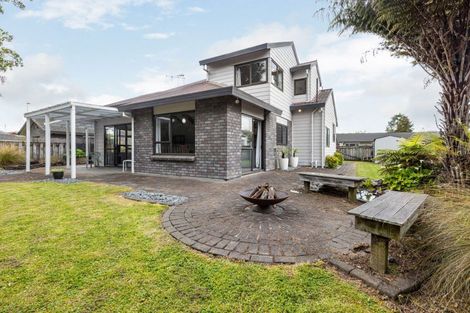 Photo of property in 16 Woodland Drive, Flagstaff, Hamilton, 3210