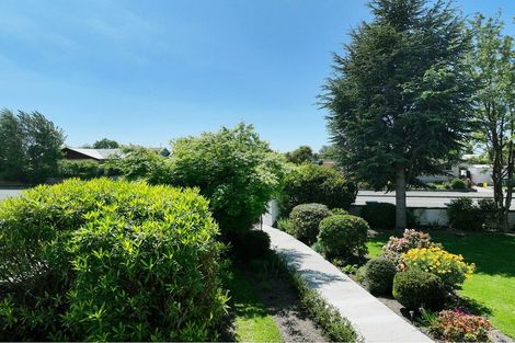 Photo of property in 17 Rhodes Street, Waimate, 7924