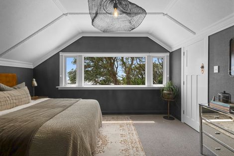 Photo of property in 132 Pendarves Street, New Plymouth, 4312