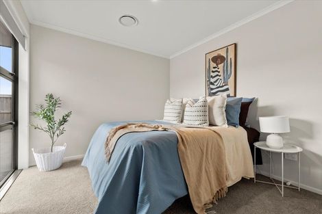 Photo of property in 225 Te Okuroa Drive, Papamoa, 3118