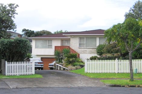 Photo of property in 24 Camwell Close, Bucklands Beach, Auckland, 2012