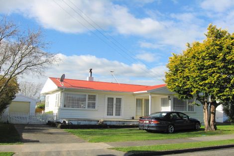 Photo of property in 11 Parsons Avenue, Levin, 5510
