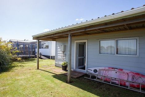 Photo of property in 34 Clifton Drive, Waitara, 4320