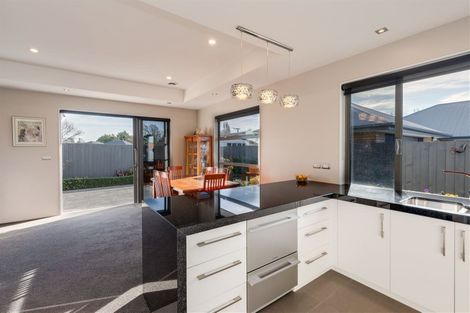 Photo of property in 11 Catkins Lane, Mairehau, Christchurch, 8052