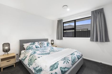 Photo of property in 25 Buddle Road, Wallaceville, Upper Hutt, 5018