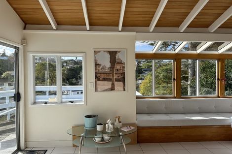 Photo of property in 50 Girrahween Drive, Totara Vale, Auckland, 0629