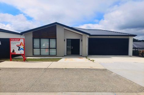 Photo of property in 4 Croatia Avenue, Huapai, Kumeu, 0810